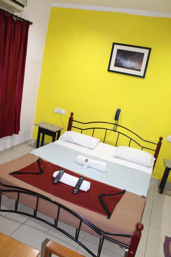 Deccan Comforts Hyderabad Exterior photo