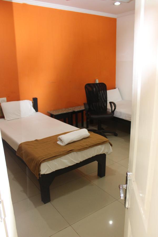 Deccan Comforts Hyderabad Exterior photo